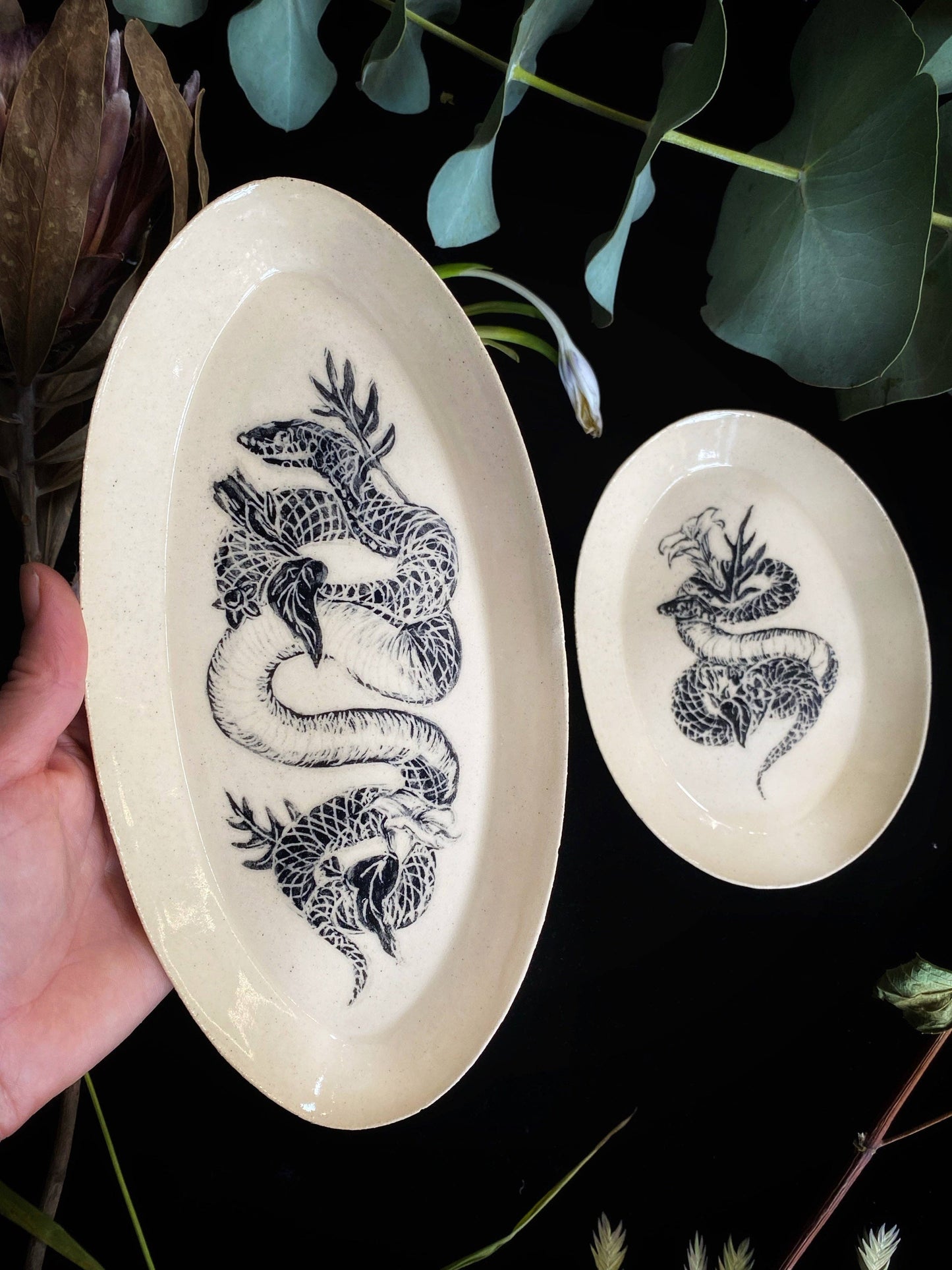 snake offering plate