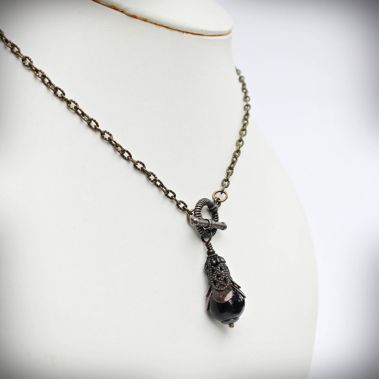 Black Onyx Pendulum Necklace