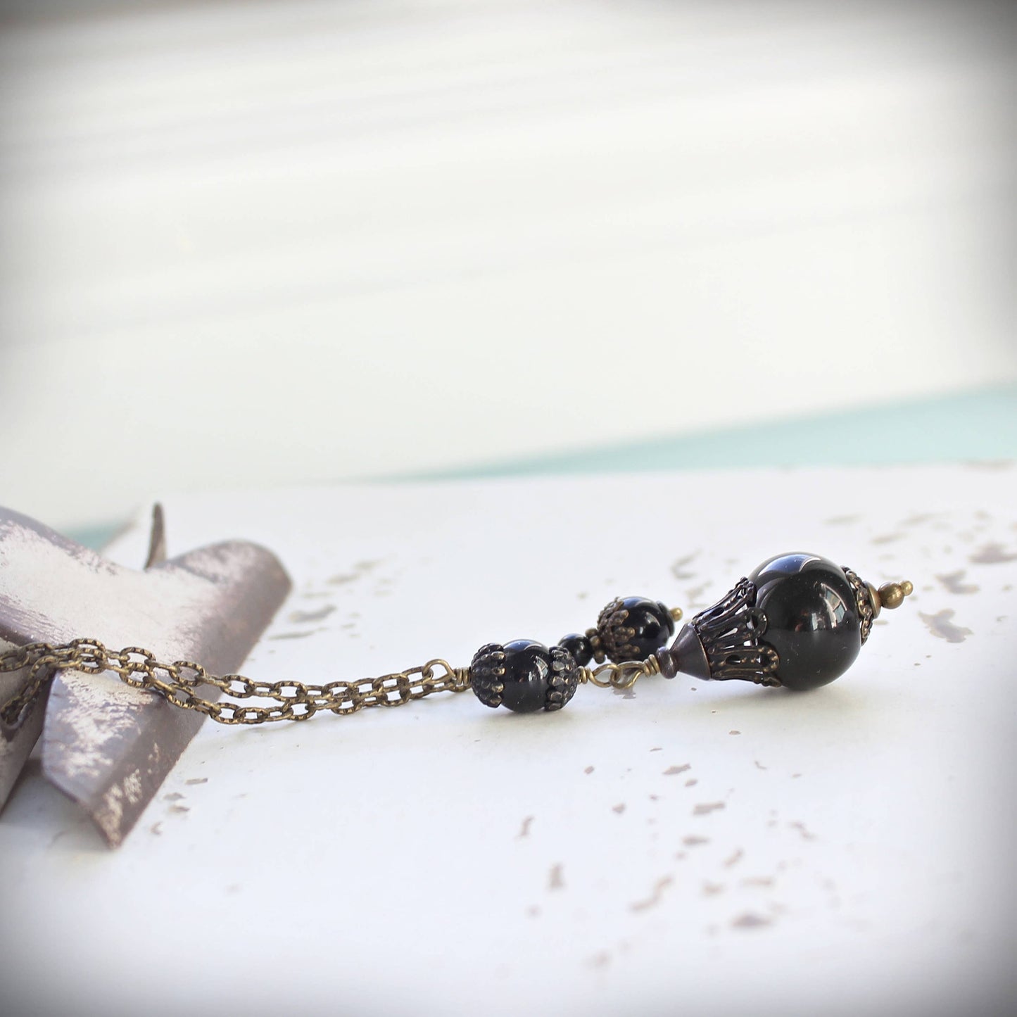 Black Agate & Onyx Pendulum.