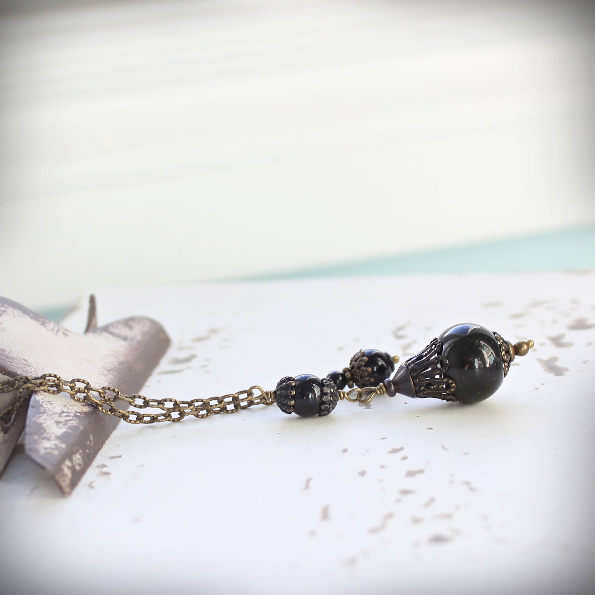 Black Agate & Onyx Pendulum.