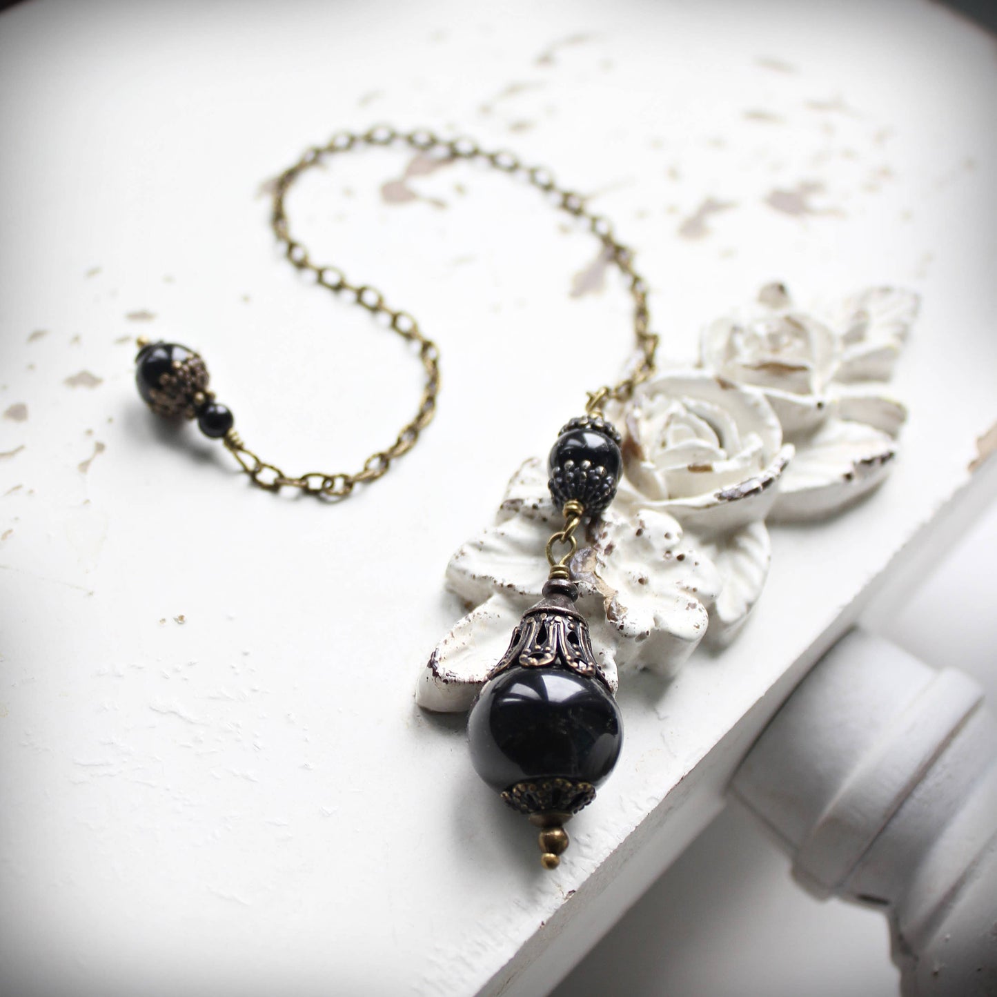 Black Agate & Onyx Pendulum.