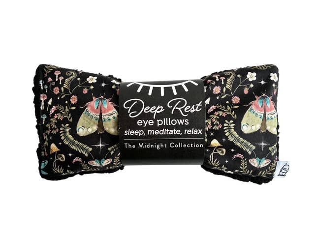 Black weighted eye pillow in moth cotton fabric.