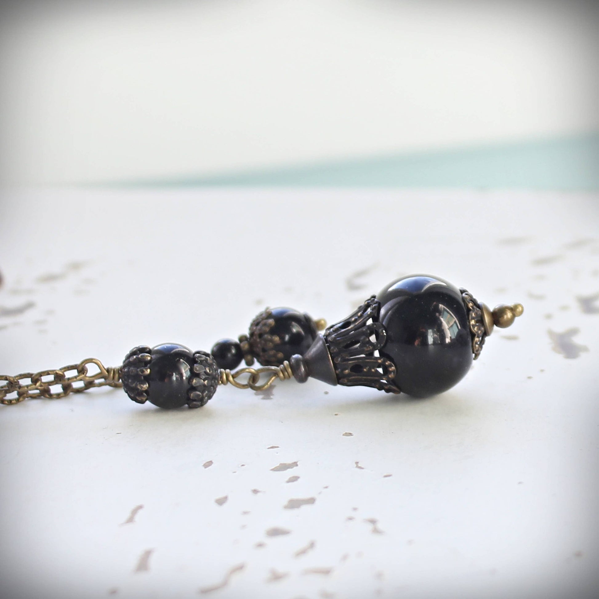 Black Agate & Onyx Pendulum.